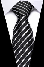 Charger l'image dans la galerie, 100% Silk tie skinny 7.5 cm Red floral necktie high fashion plaid ties for men slim cotton cravat neckties Mens gravatas
