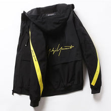 Charger l'image dans la galerie, Men windbreaker Casual Spring Autumn Lightweight Jacket 2019 New Arrival Hooded Contrast Color Zipper up Jackets Outwear Cheap
