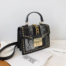 Charger l'image dans la galerie, Luxury Handbags Women Bags Designer Rivet crossbody bags for women Fashion Small Messenger Shoulder bag ladies Hand Bag Red
