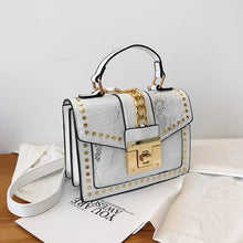 Charger l'image dans la galerie, Luxury Handbags Women Bags Designer Rivet crossbody bags for women Fashion Small Messenger Shoulder bag ladies Hand Bag Red